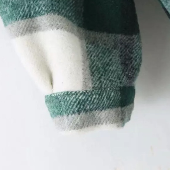 SOLD OUT Green Plaid Oversized Flannel Shacket Shirt Jacket - Picture 11 of 12